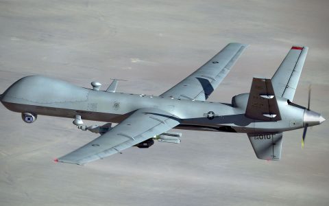 “無人爭鋒”智能無人機集群系統挑戰(zhàn)賽，無人機駕駛員都考什么？