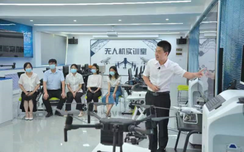 無(wú)人機(jī)科普直播課送上兒童節(jié)“新”禮物